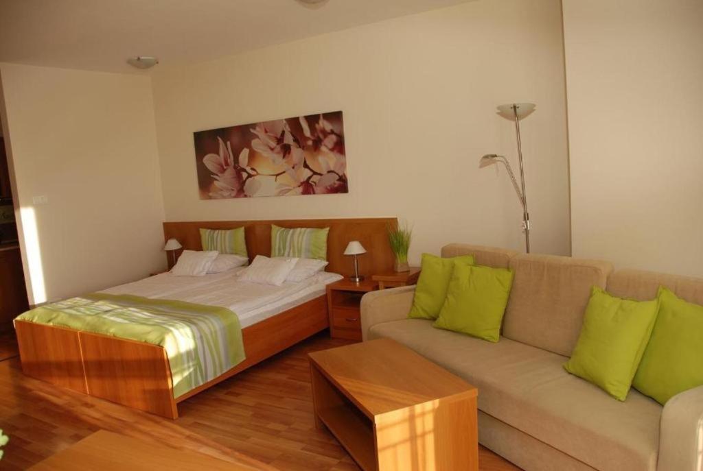 Apartment Rosemary Apartmanok, Rose, Lili, Mary1, Mary2 *