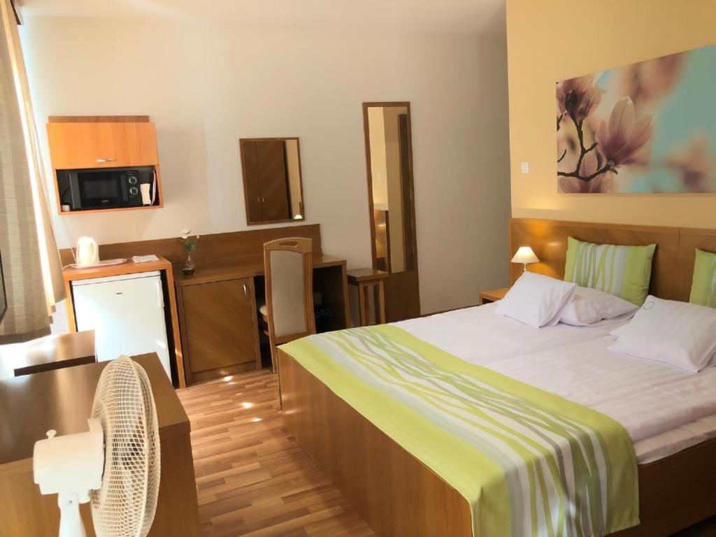 Apartment Rosemary Apartmanok, Rose, Lili, Mary1, Mary2 *